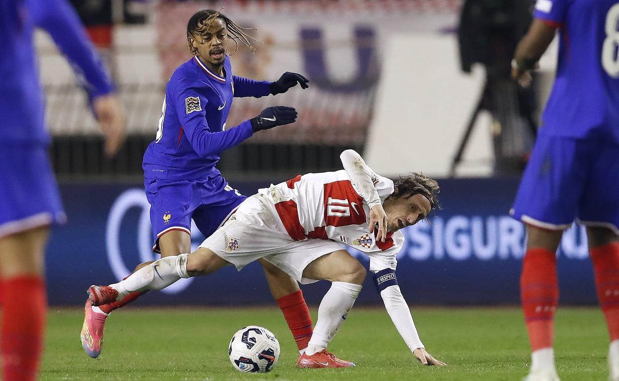 法国战胜奥地利,晋级前景乐观的简单介绍 法国战胜奥地利,晋级前景乐观的简单介绍