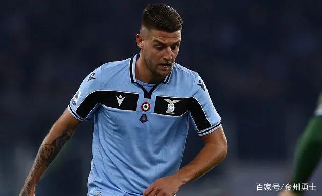 意甲球队引援行动密集,球员转会谣言四起 意甲球队引援行动密集,球员转会谣言四起