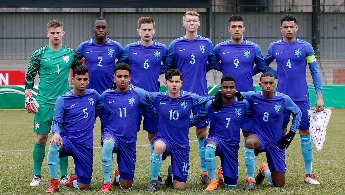 包含瑞典遭遇斯洛伐克,双方实力对比的词条 包含瑞典遭遇斯洛伐克,双方实力对比的词条