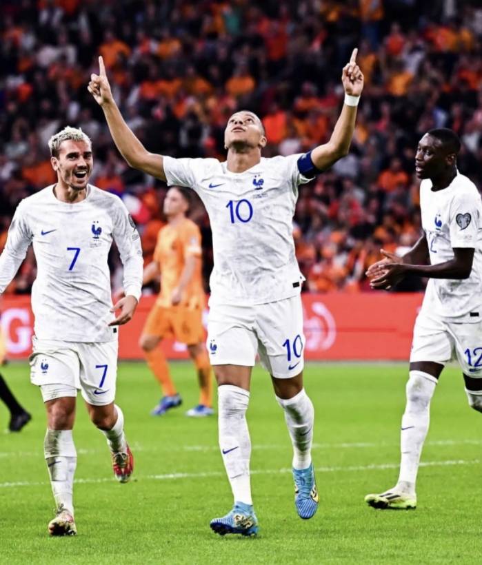 法国队取胜,欧预赛晋级前景一片光明的简单介绍 法国队取胜,欧预赛晋级前景一片光明的简单介绍