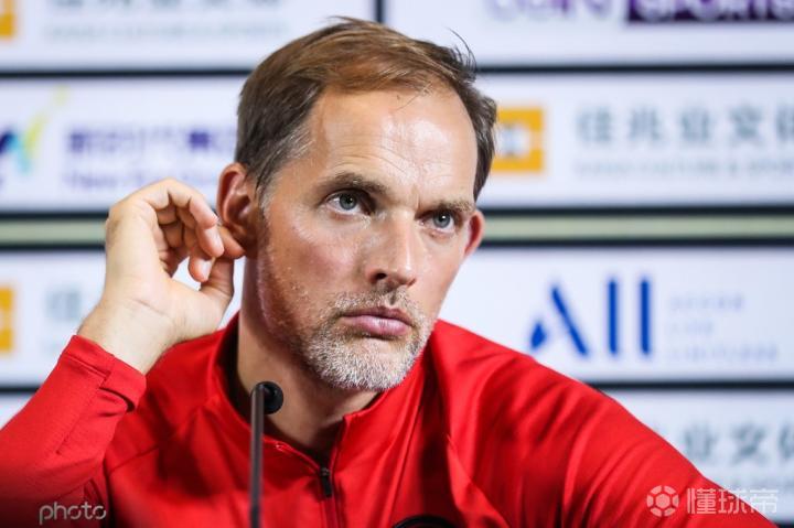 里昂球员伤愈归队，士气高昂的简单介绍