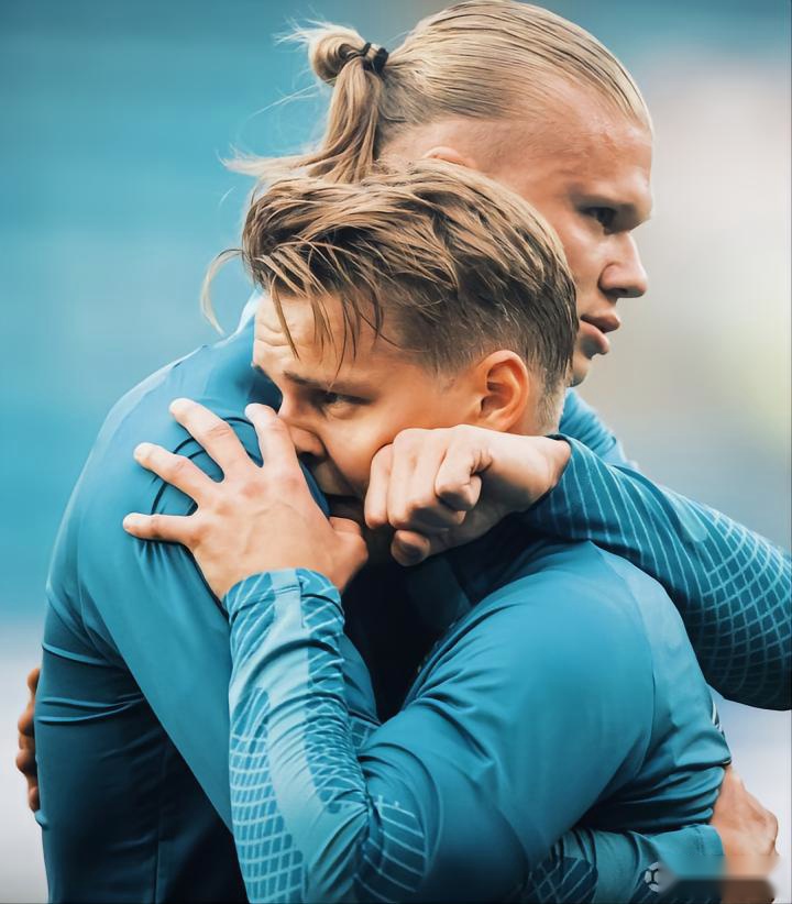 包含克罗地亚血洗哥伦比亚，厄德高送出助攻的词条