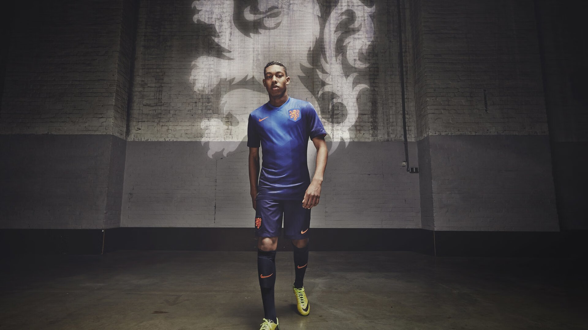 开云体育官网-年度焦点之战之夜，杜兰特展现巨星价值