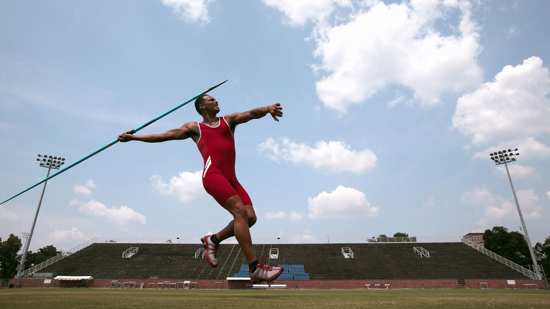 绿茵场上的东方智慧，林高远关键制胜背后的德国队鏖战瑞典队启示录